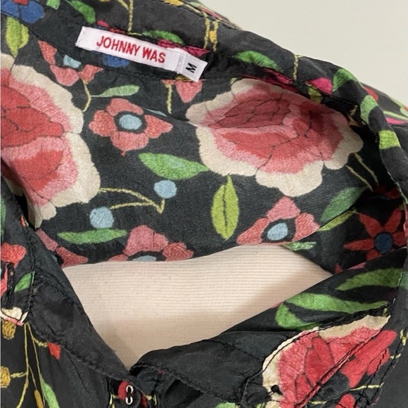 HTF Johnny Was Emby Silk Blouse Size Medium - Picture 7 of 11